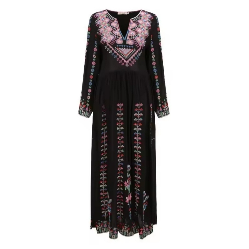 Elegant Black Floral Embroidered Long Sleeve Dress - Picture 7 of 16